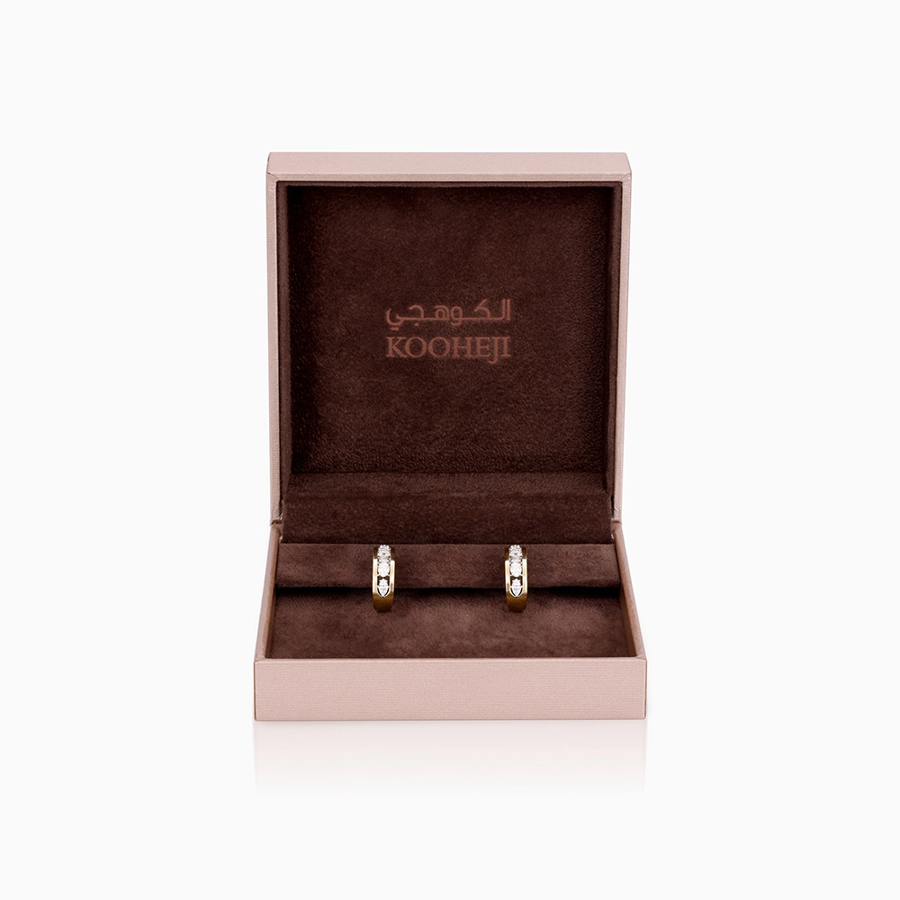 1145_Kooheji_Jewellery_Noor_Earring_YG_K003-001-000522-DIA-E-YL-GD-SI-G-H_6.webp