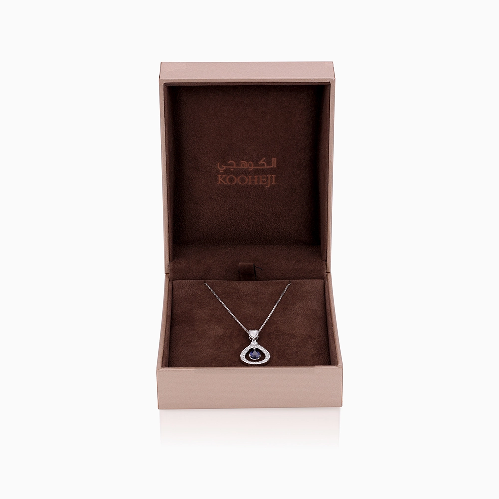 3629_Kooheji_Jewellery_Fashion_Color_Necklace_WG_K002-007-000686-SAP-P-WT-OO-SI-G-H_6.webp