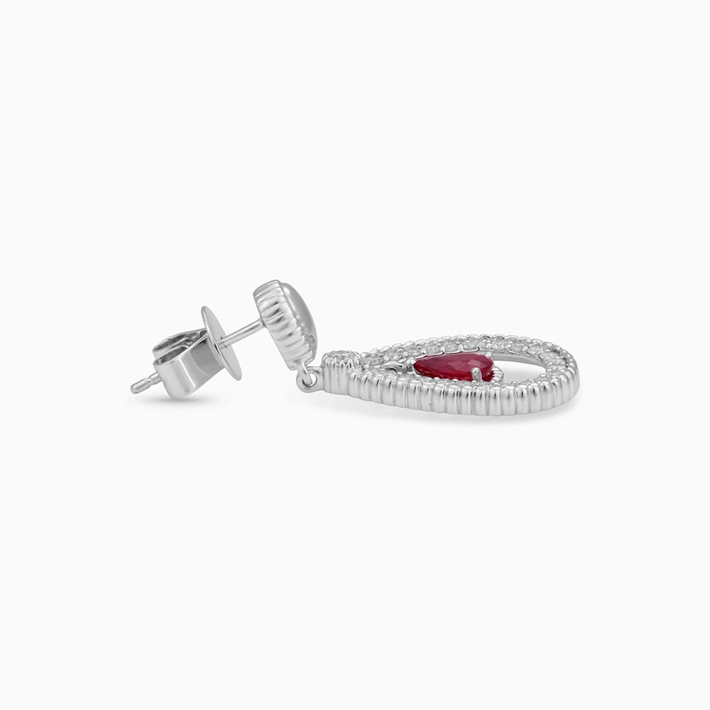 3639_Kooheji_Jewellery_Fashion_Color_Earring_WG_K002-007-000686-RBY-E-WT-OO-SI-G-H_4.webp
