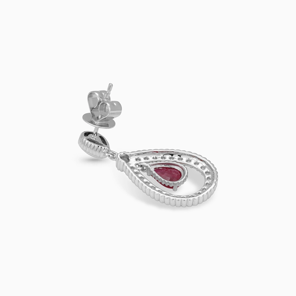 3639_Kooheji_Jewellery_Fashion_Color_Earring_WG_K002-007-000686-RBY-E-WT-OO-SI-G-H_5.webp